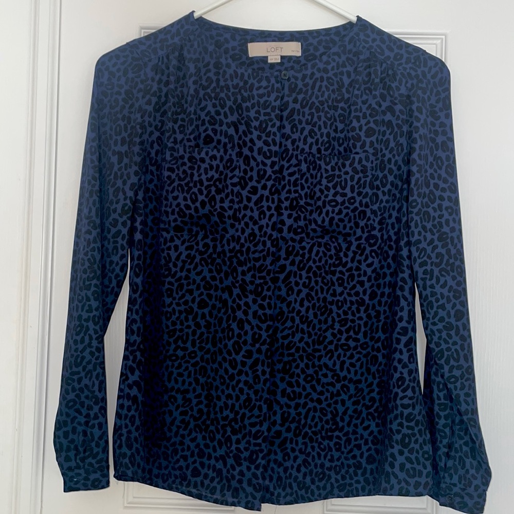 Petite Ann Taylor Loft blouse, size XSP